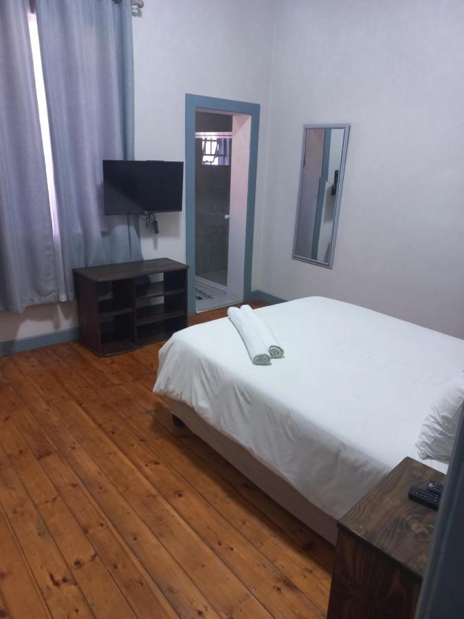 Triple9 Hatfield Guesthouse Pretoria Phòng bức ảnh